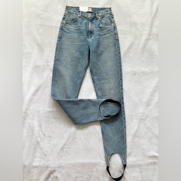 Citizens Of Humanity Denim - CITIZENS OF HUMANITY Valerie High Rise Tapered Stirrup Jeans--24